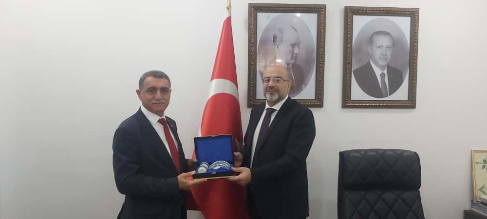Karahocagil, Özbekistan’da Türk Dünyasıyla Bilimsel Köprüler Kurdu2