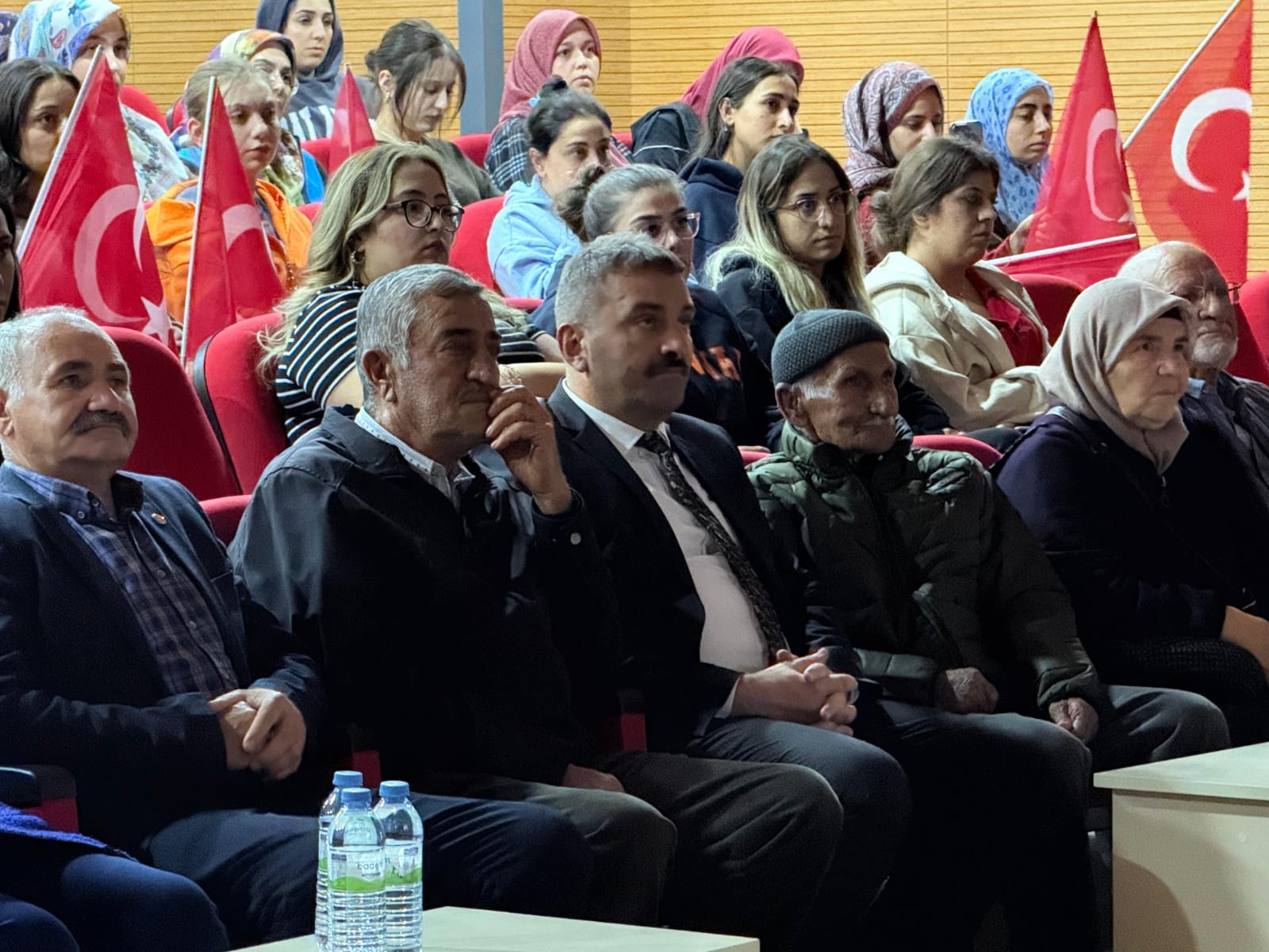 Kırşehir Gençleri Ve Şehit Aileleri Bir Araya Geldi 6