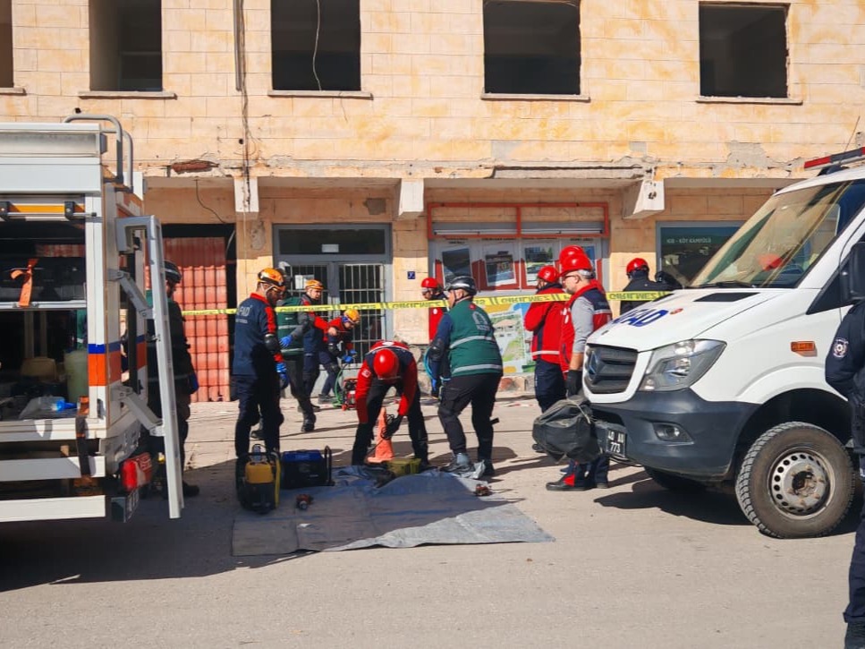 Kırşehir'de Afetlere Karşı Hazırlık Seviyesi Ölçüldü 4