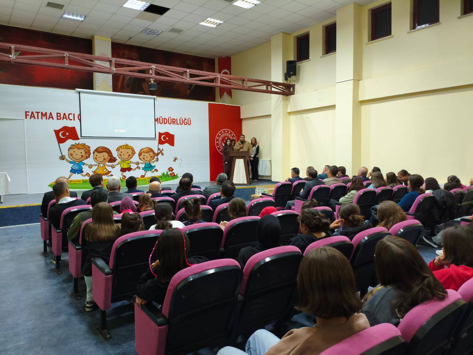 Kırşehir’de Kız Çocuklarının Başarıları Aynı Çatıda Buluştu 1