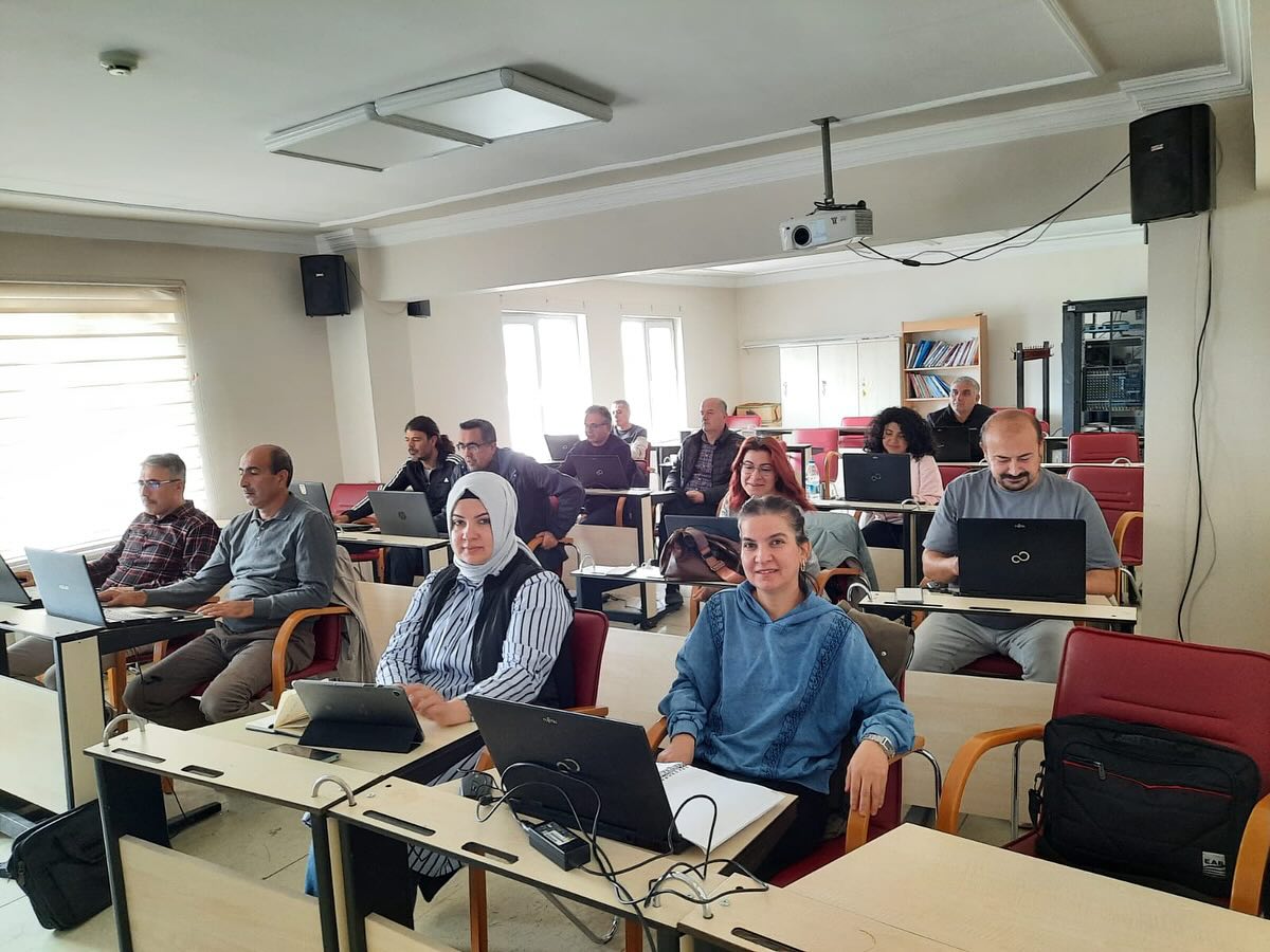 Kırşehir’de Öğretmenler Yapay Zekâ Ile Tanışıyor 2