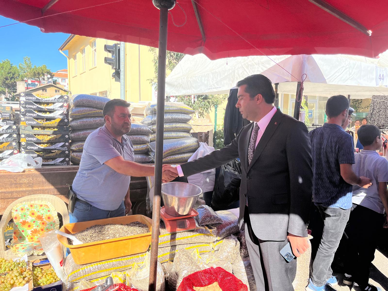 Stant Stant Dolaştı, Herkesle Konuştu5