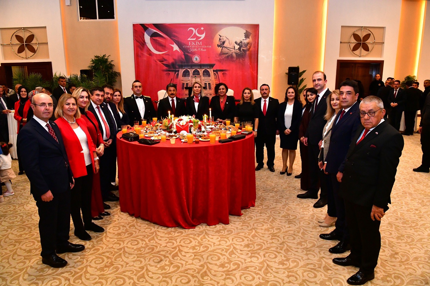 Thumbnail K V F 6577