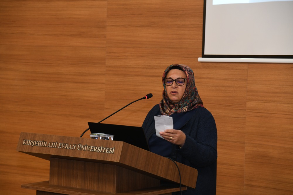 Vali Demiryürek, Tazelenme Üniversitesi Öğrencileriyle Buluştu8