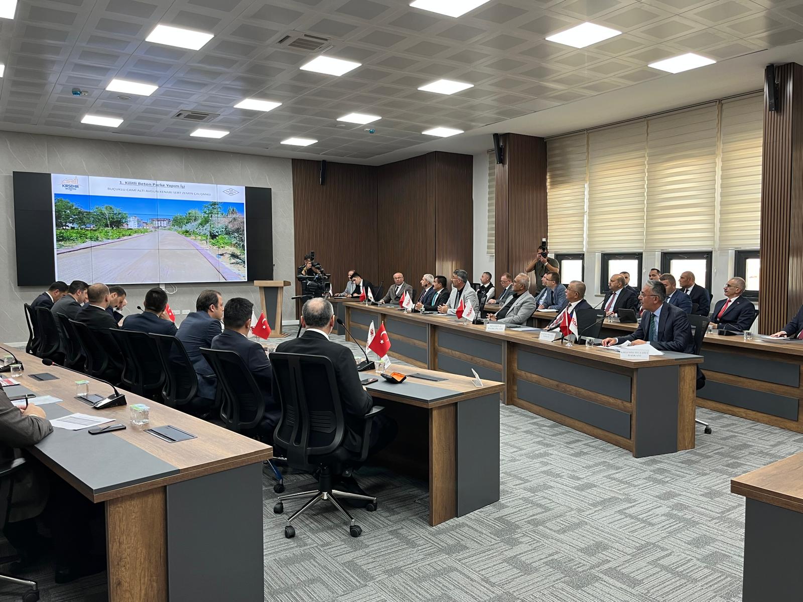 Yılın Son Toplantısında 22,9 Milyarlık Projeler Görüşüldü (4)