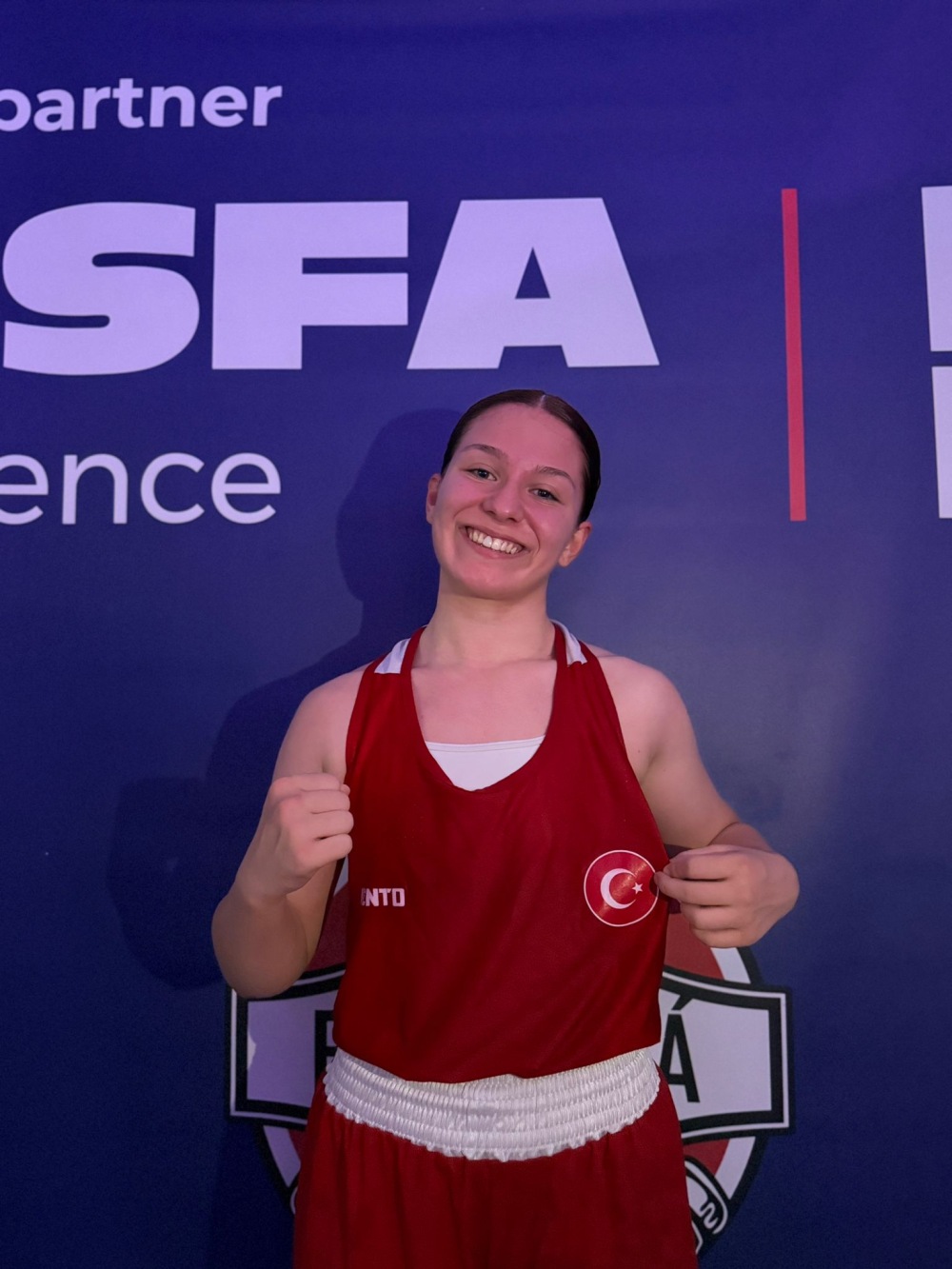 Yonca Gül Yılmaz Avrupa’yı Salladı Ve 70 Kiloda Şampiyon Oldu3