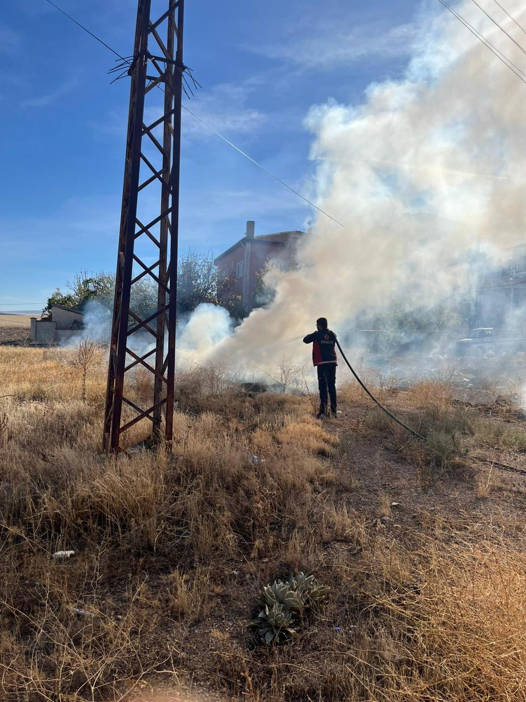 572044993 1452349423559675 998353304022705547 N-1