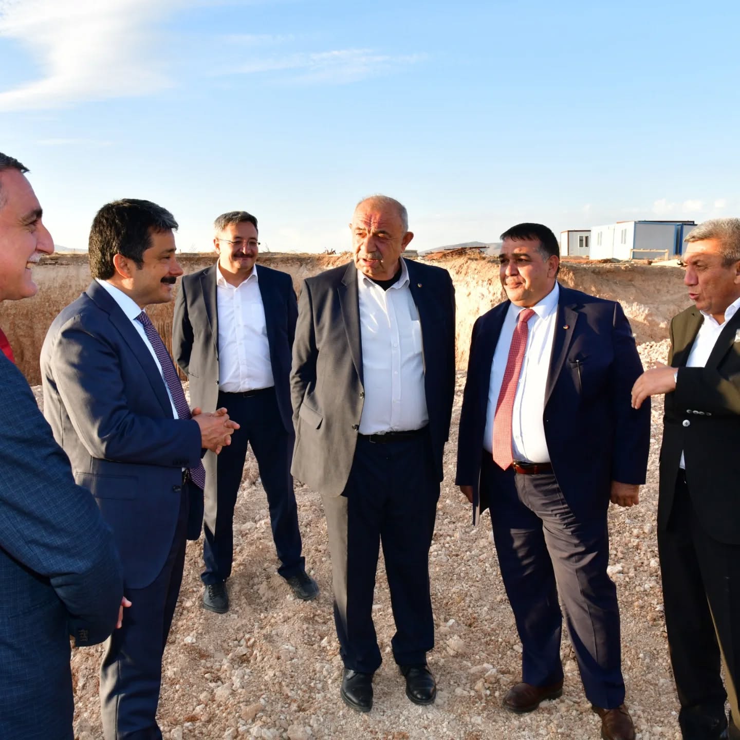 572126135 18105973426720188 2371541301501690067 N