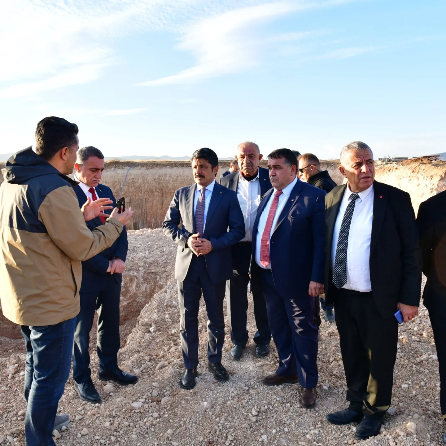 572650651 18105973456720188 423282634923933076 N