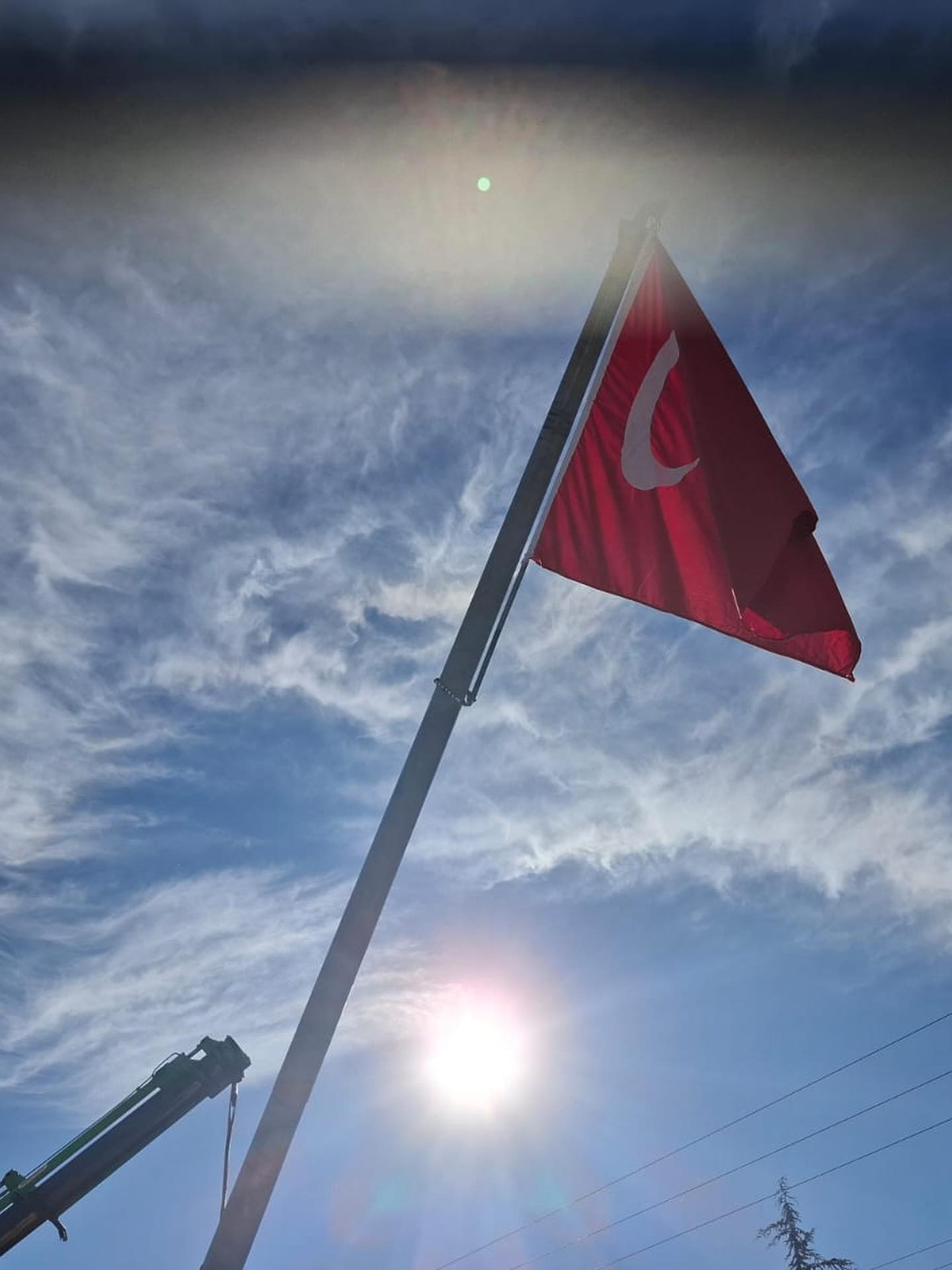 572971716 17915209773212200 2222334381802220347 N