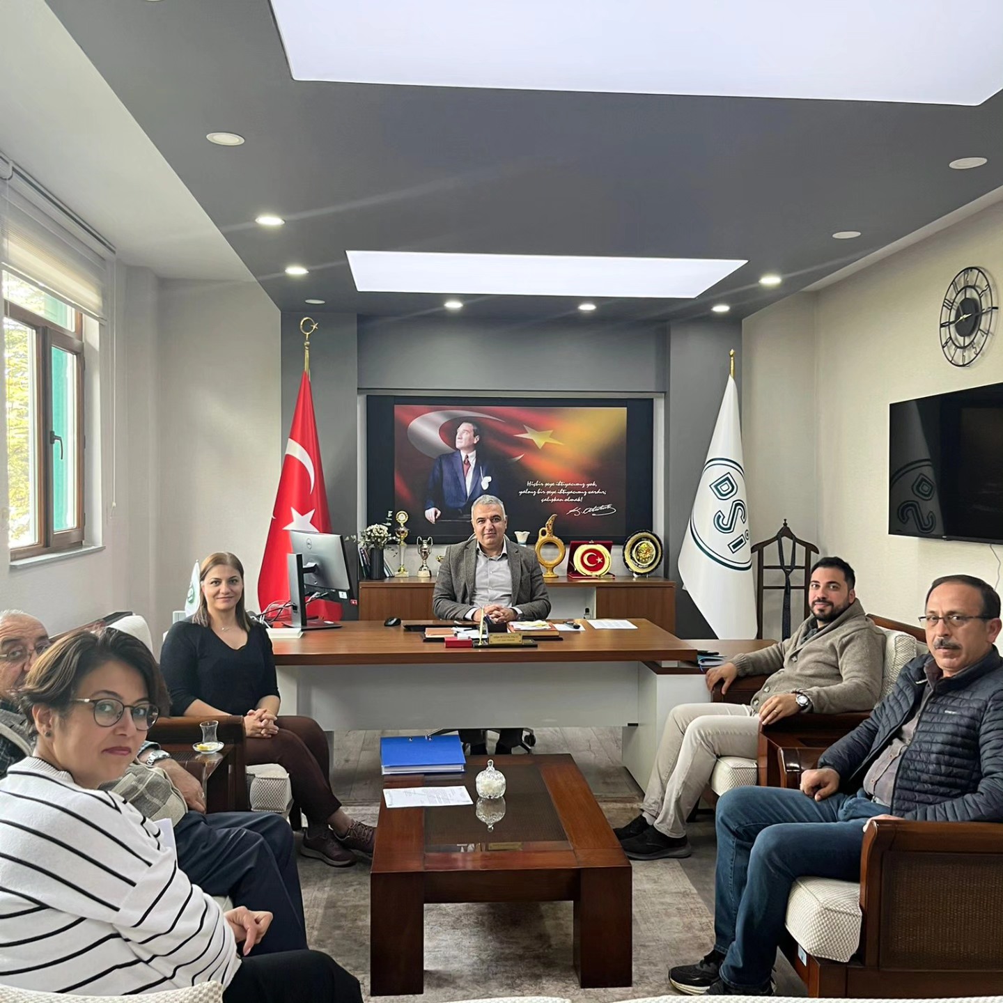 574051005 1151469940503171 2216108574478937778 N