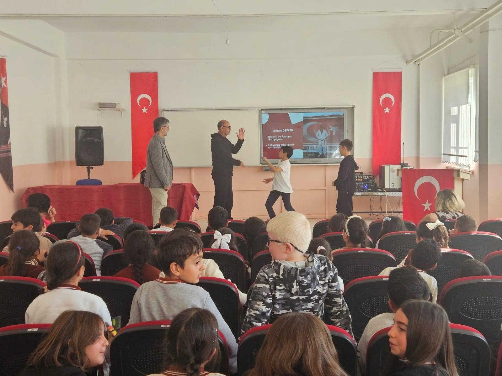 574575165 25343781151883322 6572780036421458780 N