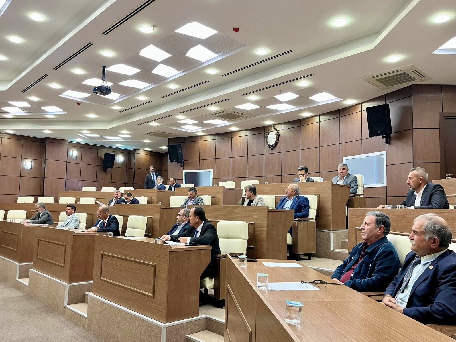 574581196 1142698511386014 1855957033060730553 N