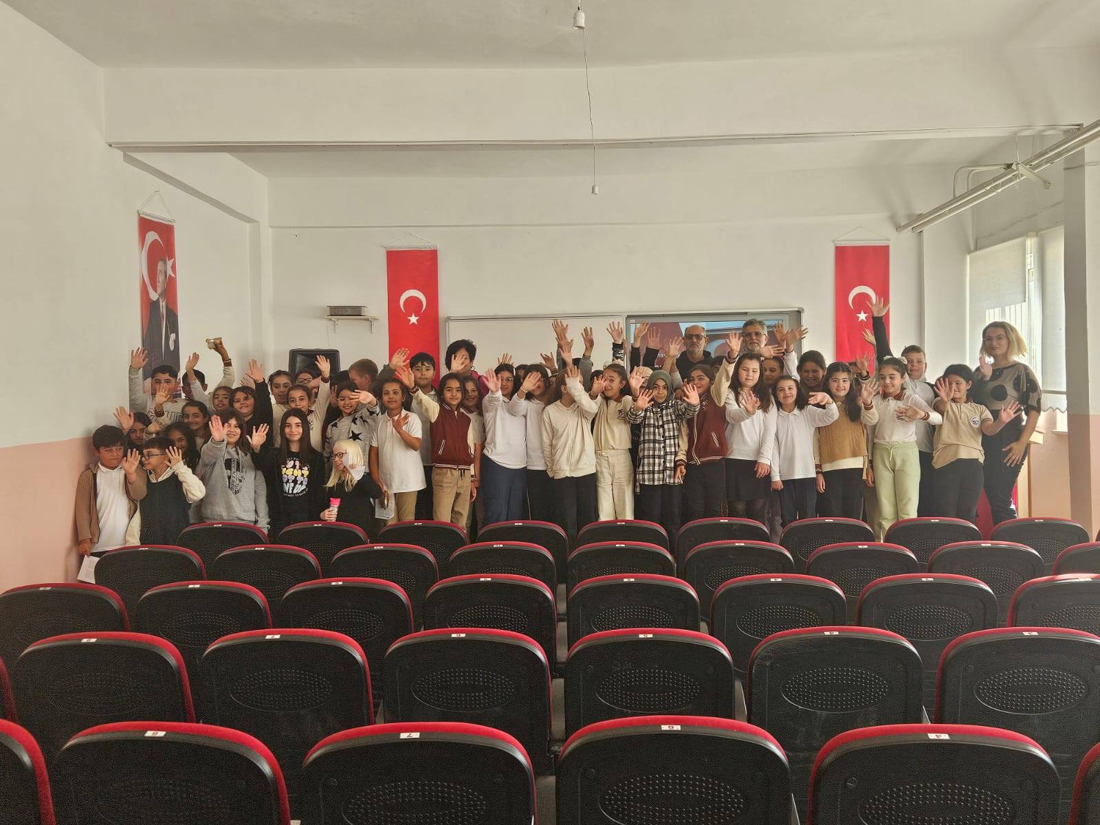 574849361 25343779258550178 1643117111835816797 N