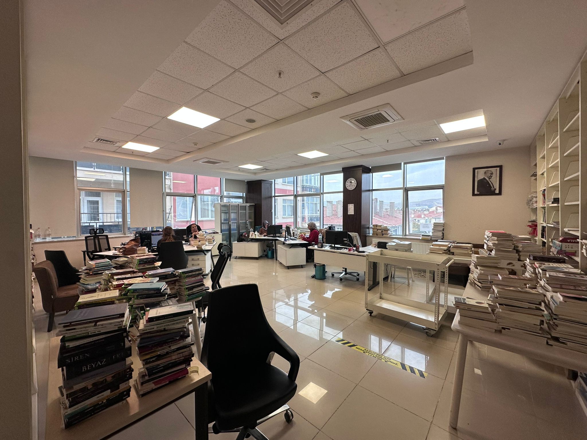 579318474 10163632490119420 7983426206017934652 N