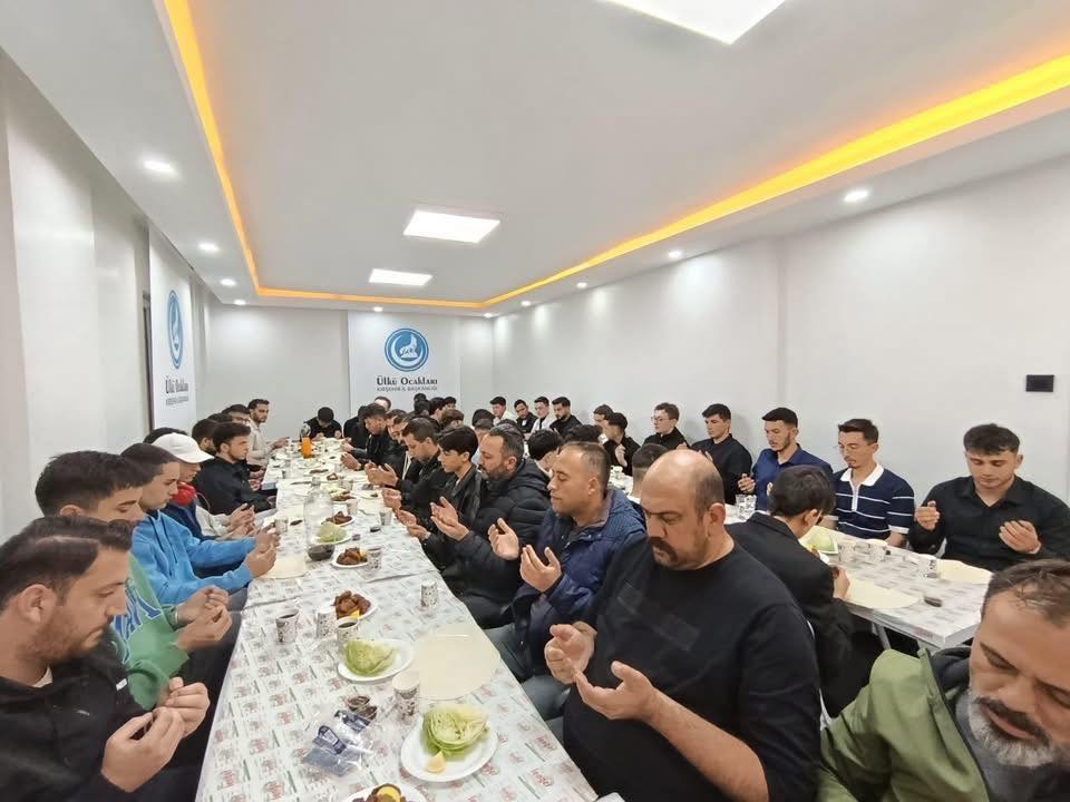 580478409 10236036793119236 3914867204306767777 N