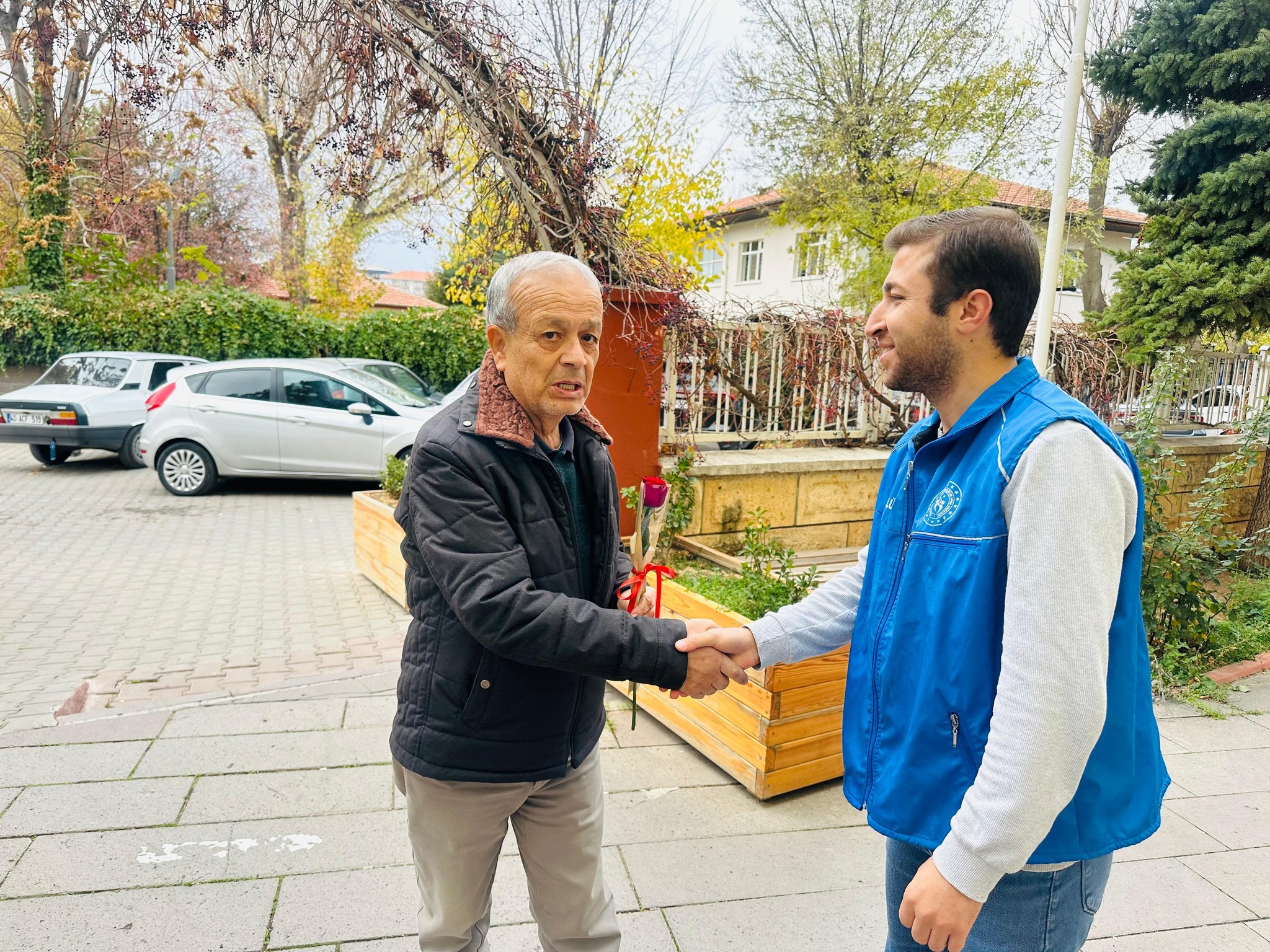 587120020 1322925026513688 1683596265358859273 N