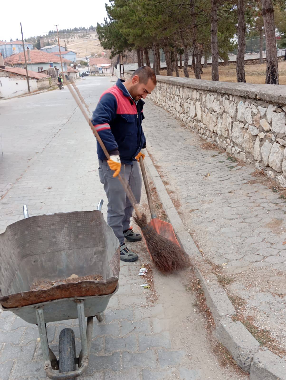 589350125 1965089210702416 1989402781136809695 N