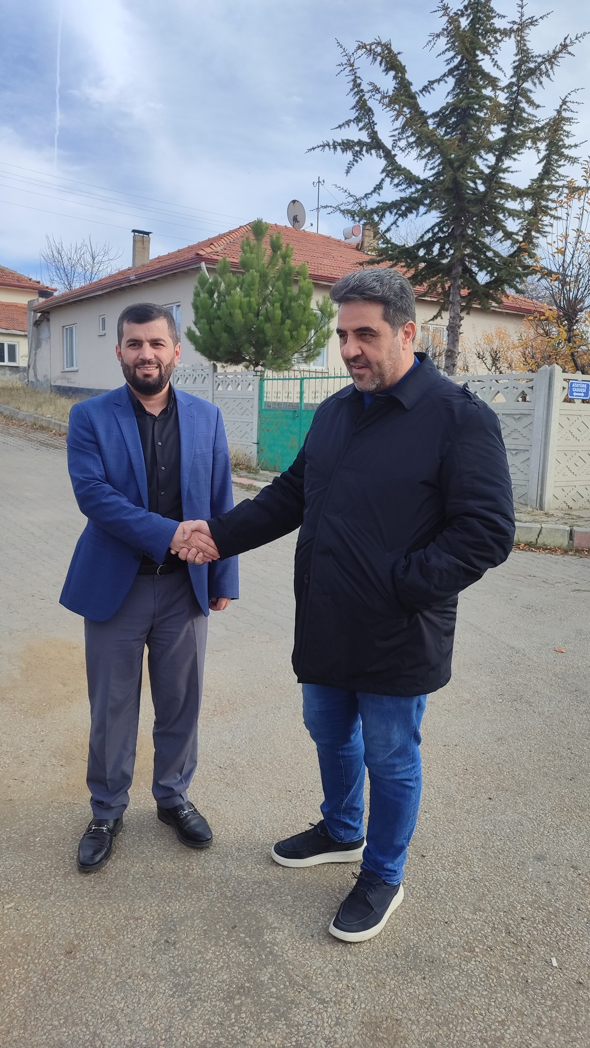 589735707 122242472510083256 1604412839762820221 N