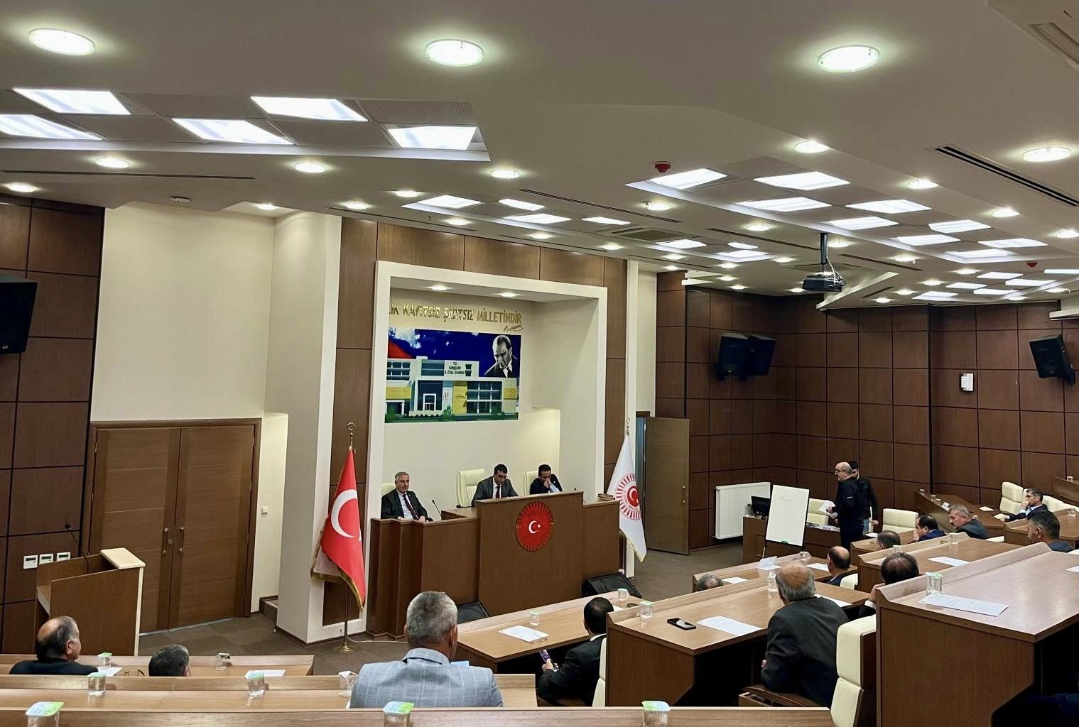 590828745 1162546886067843 5935301858015687245 N