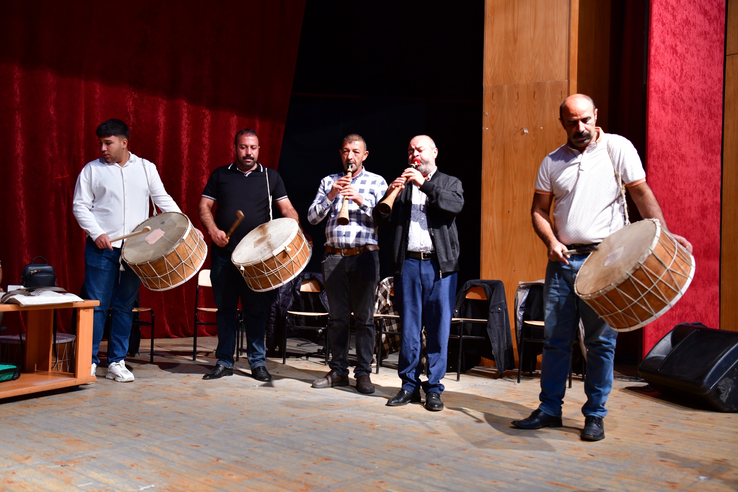 70Ab0E6B 6Ddd 405A Be46 2A325Da6Daa1