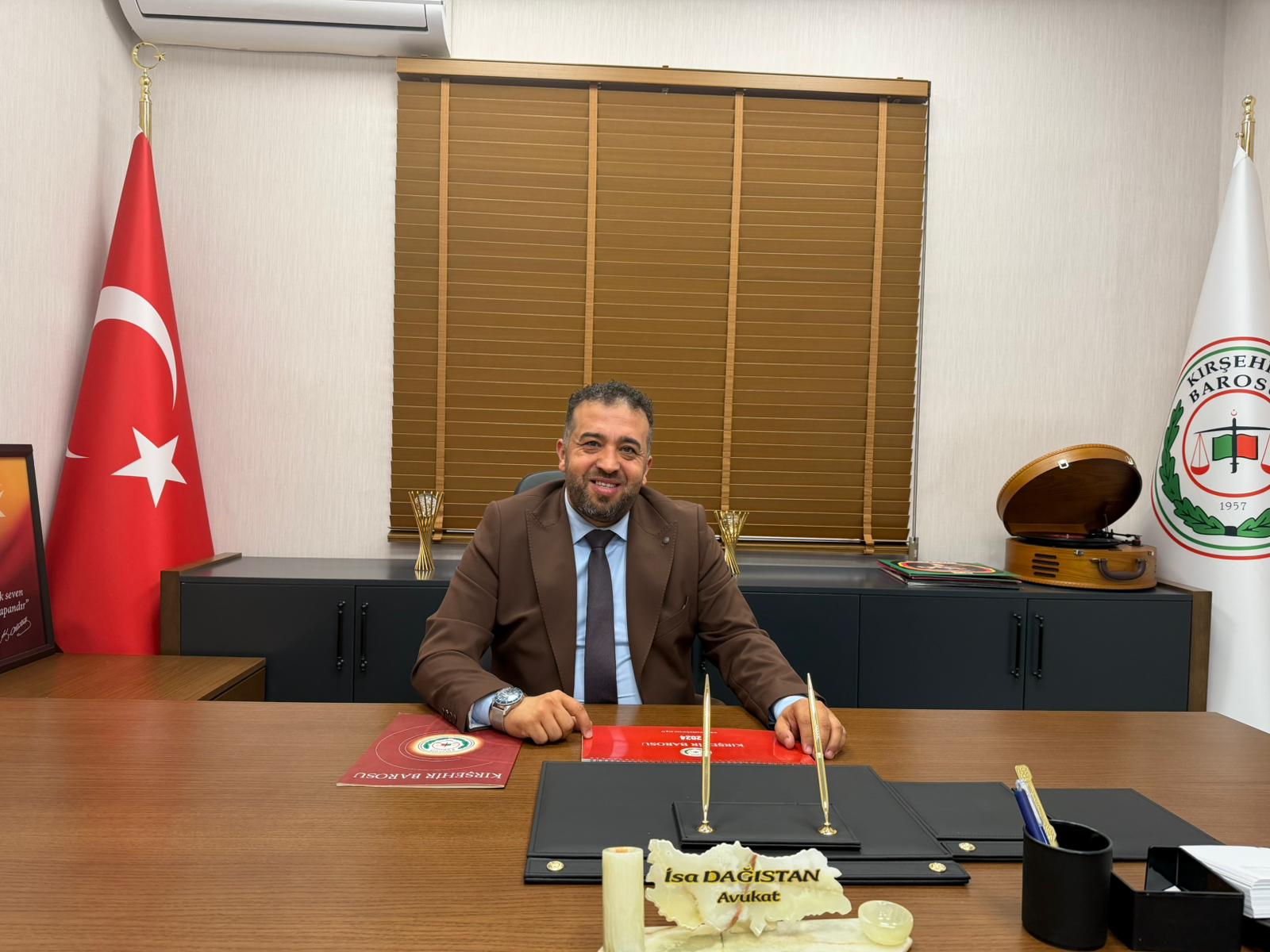 98A8A260 Ab3D 4999 B456 Aea19Ea80Dde