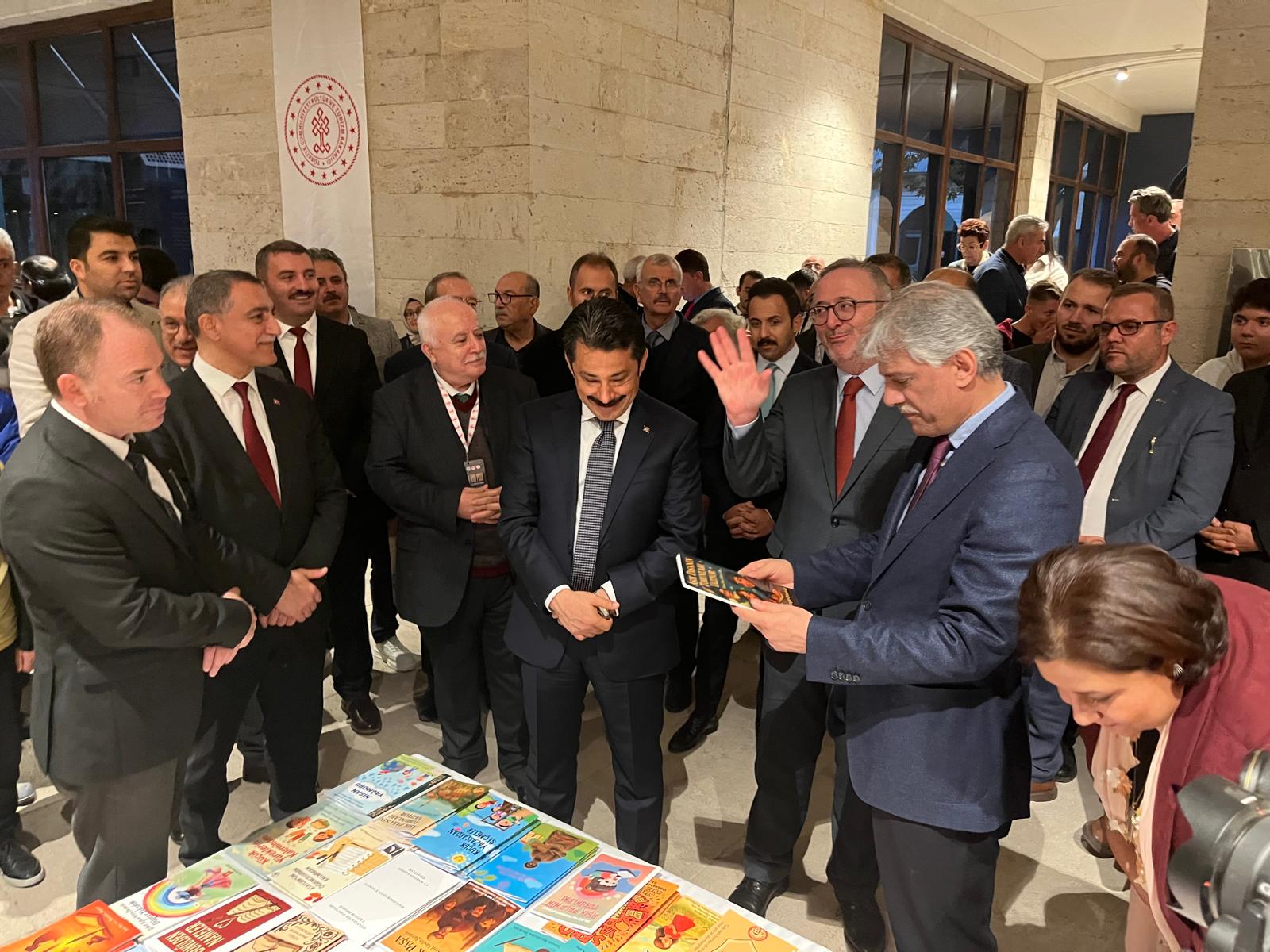 Âşık Paşa’nın Asırlık Mirası Kırşehir’de Ilk Kez Sergileniyor (14)