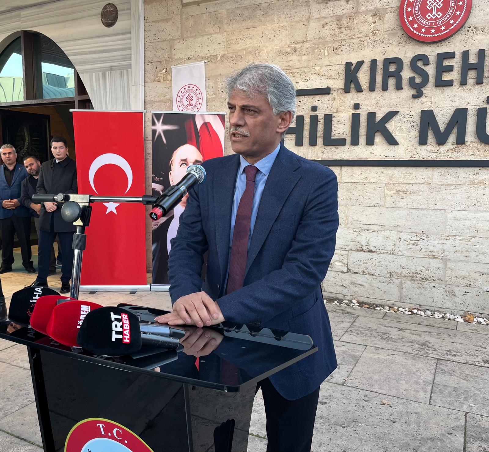 Âşık Paşa’nın Asırlık Mirası Kırşehir’de Ilk Kez Sergileniyor (19)