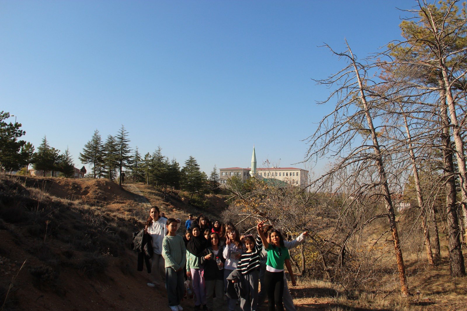 Aşıkpaşa Tabiat Parkı’nda Doğanın Renkleriyle Tanıştılar (4)