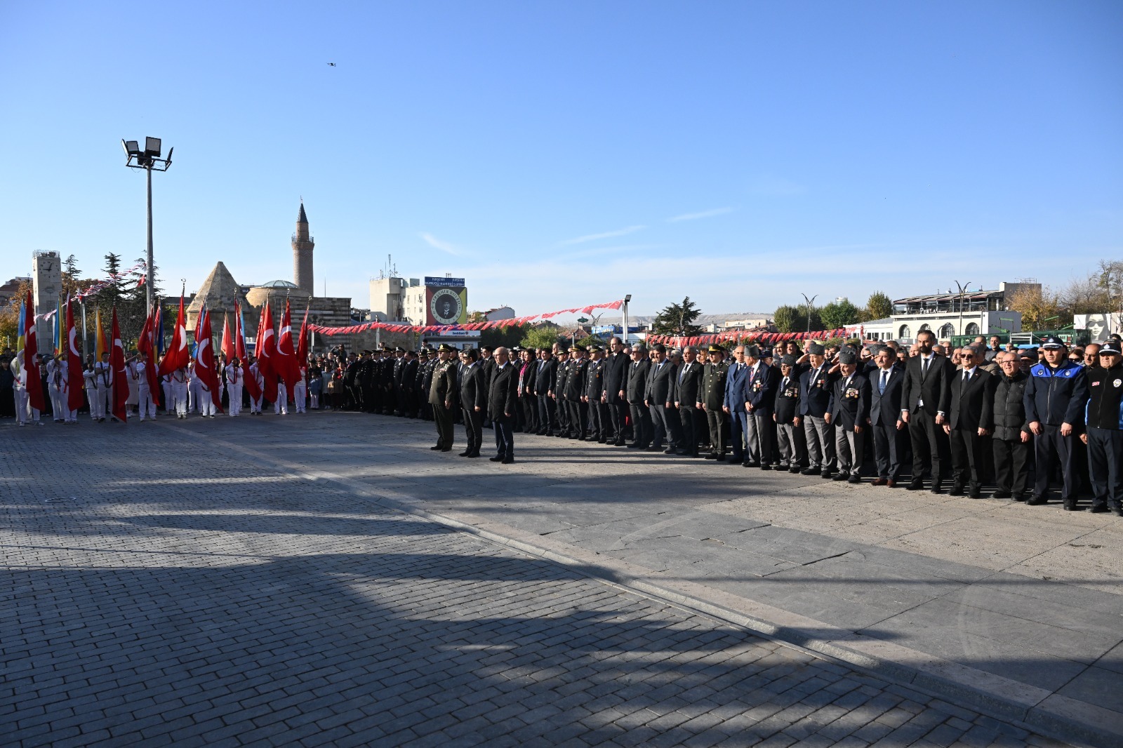 Atatürk Için Tek Yürek Olundu 2