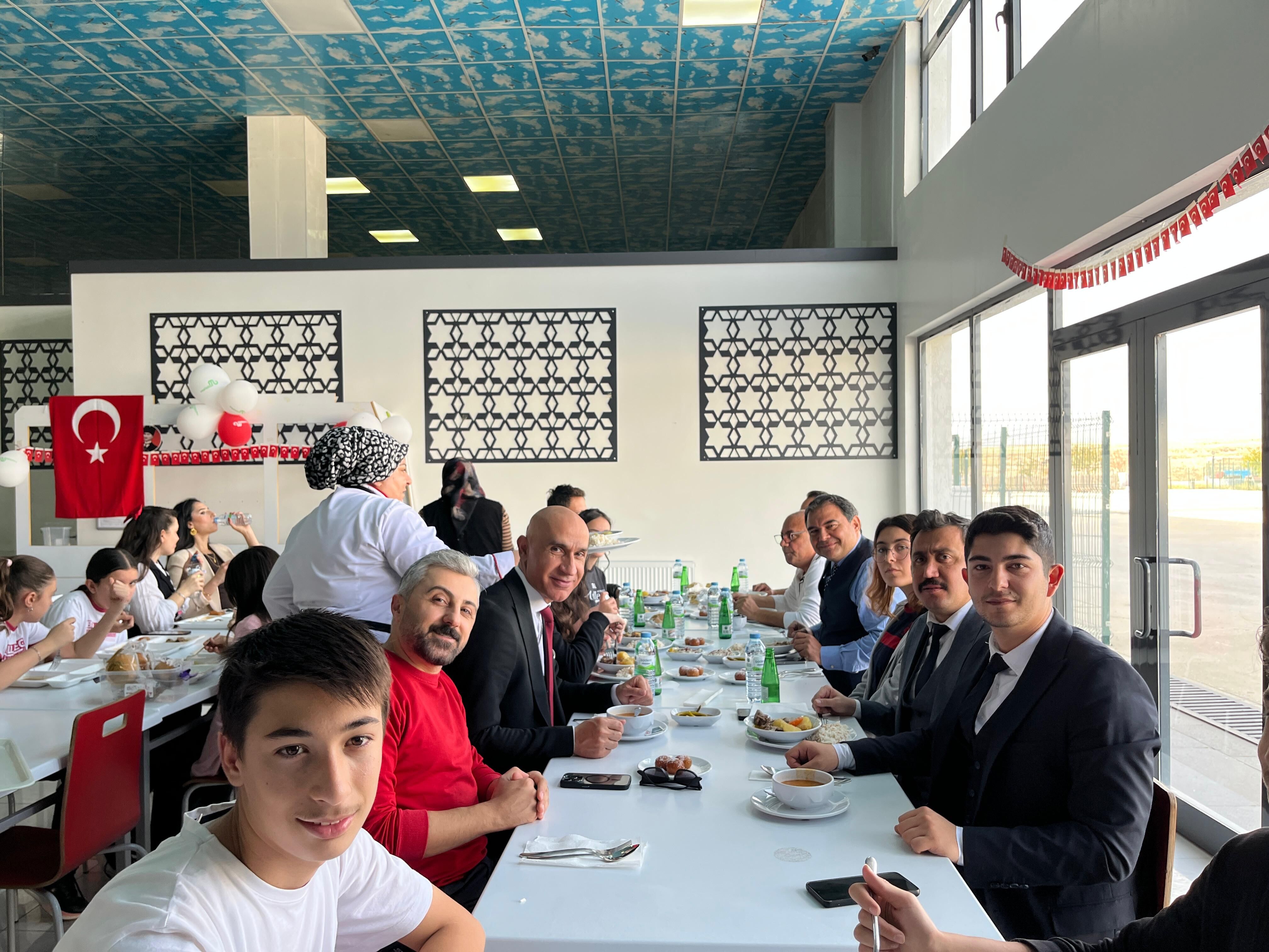 B659D24F 5A4B 404F 82D4 68E3350B5695