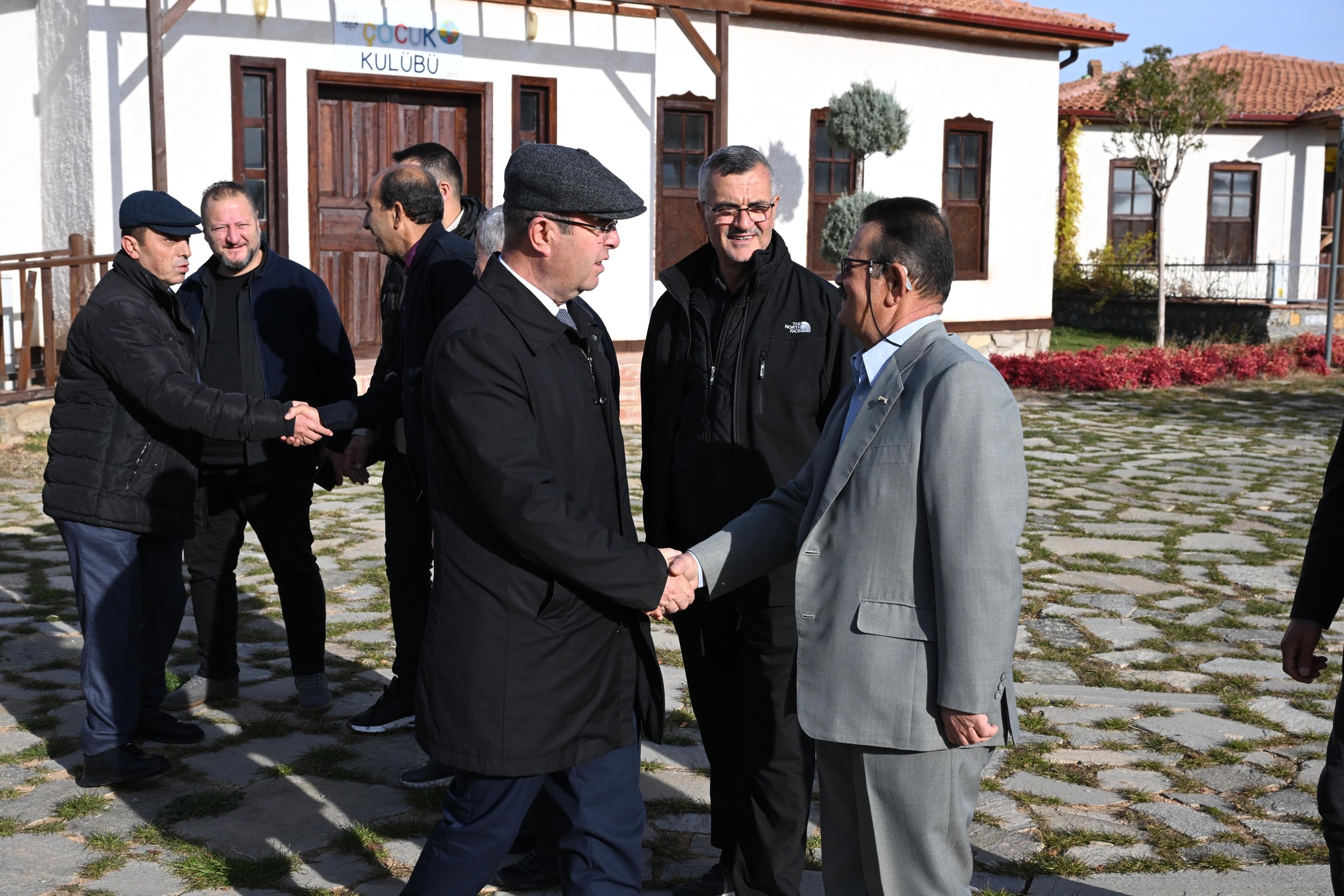 Başkan Ekicioğlu, Kır Köy’de Arıcılarla Buluştu3