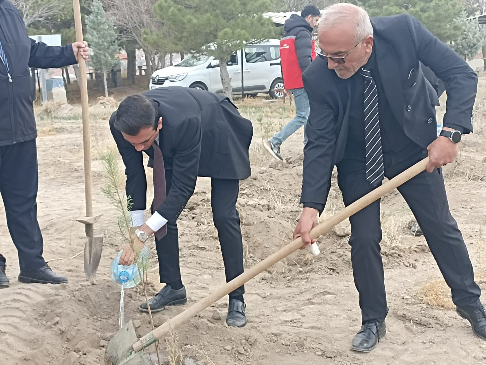 Boztepe’de Yeşil Vatan Için Fidanlar Toprakla Buluştu1