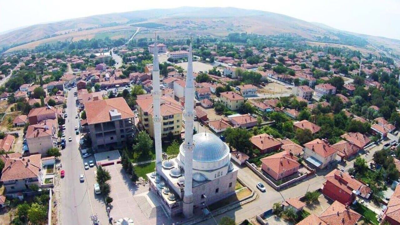 Çiçekdağı Hız Kesmeden Yenileniyor