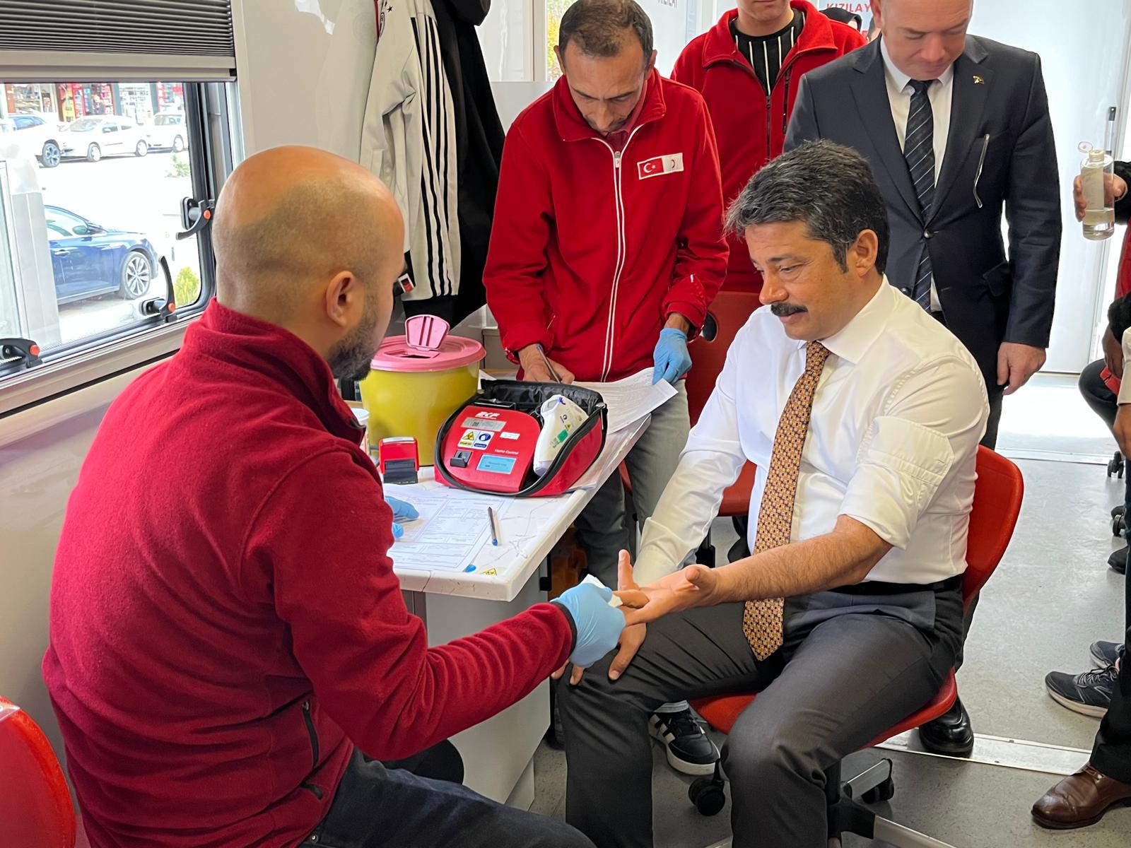 Demiryürek, Bağış Kampanyasına Destek Verdi Ve Çağrıda Bulundu (6)