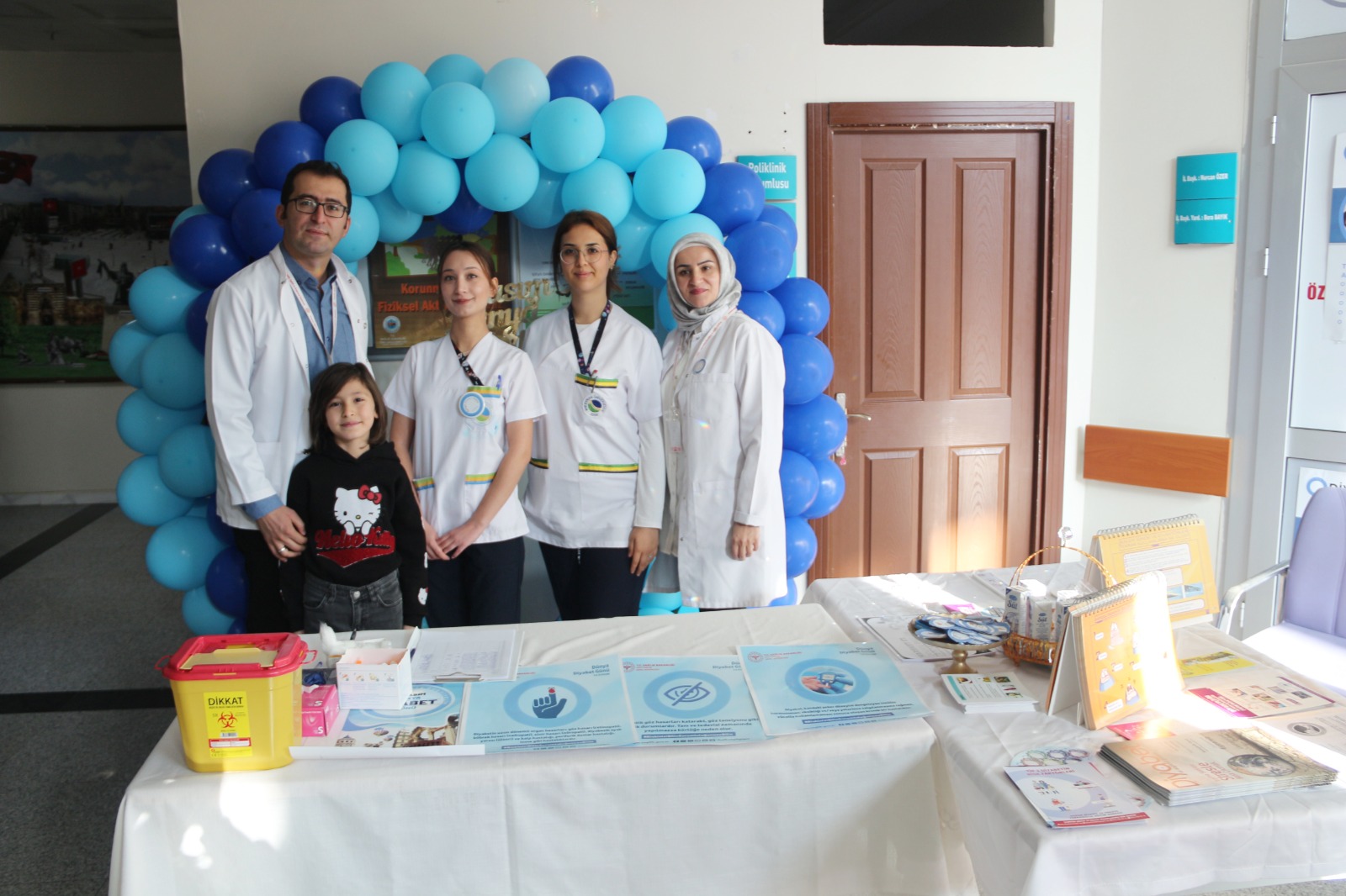 Diyabetle Mücadele Için Gün Boyu Bilgilendirme Yapıldı (4)