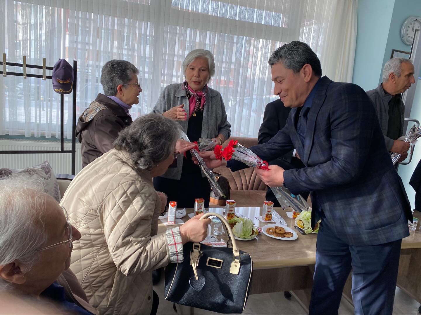 Emekli Öğretmenler Mucur'da Buluştu4