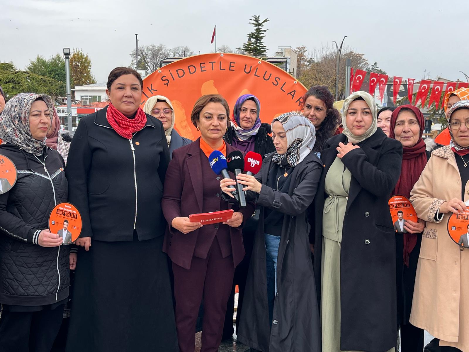 Kadem, “Hep Birlikte” Mesajı Verdi (5)