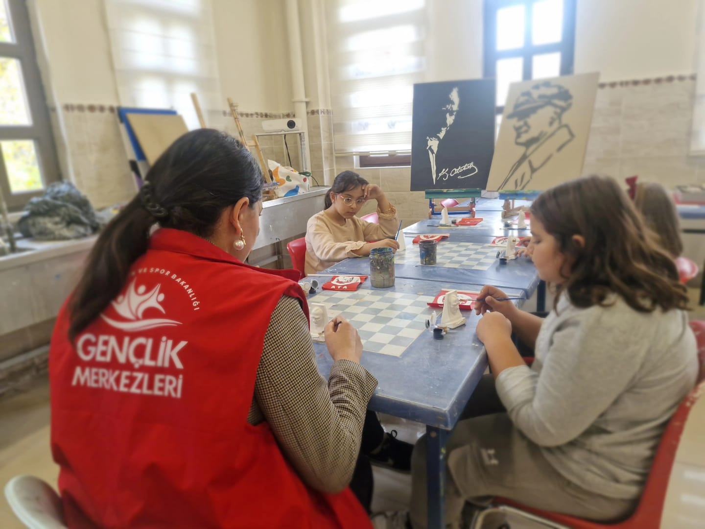 Kaman’da Gençlerden Atatürk’e Renkli Anma (1)