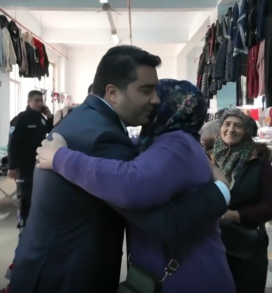 Kaman’da Güçlü Ve Yaşanabilir Ilçe Için Demirci, Halkla Buluştu (5)