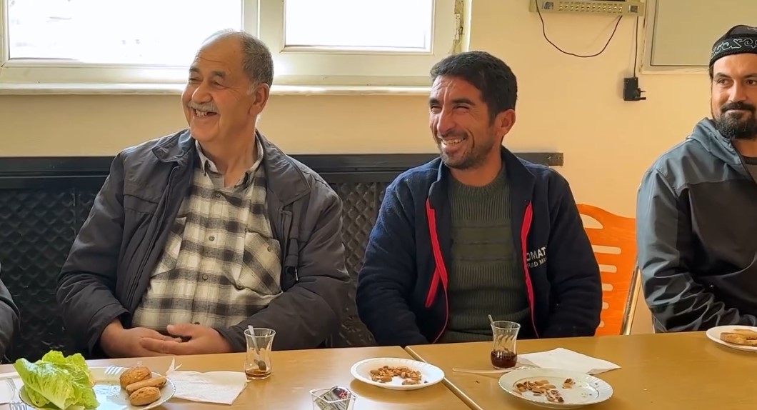 Kaymakam Erman, Ömeruşağı’nda Vatandaşlarla Buluştu (2)