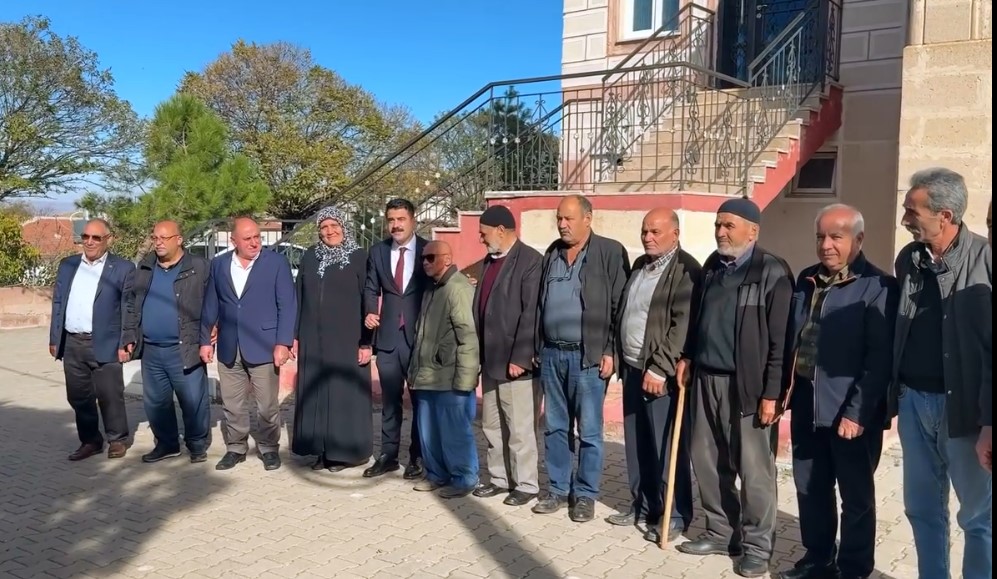 Kaymakam Erman, Ömeruşağı’nda Vatandaşlarla Buluştu (3)