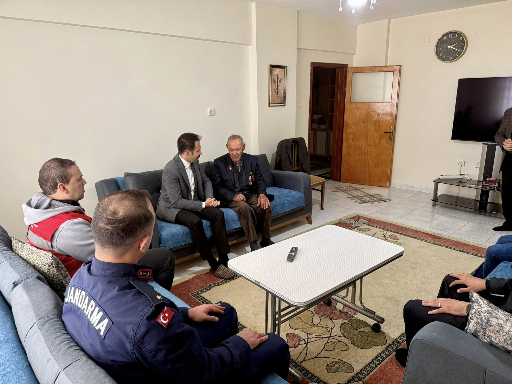 Kaymakam Öğüt’ten Kore Gazisine Vefa