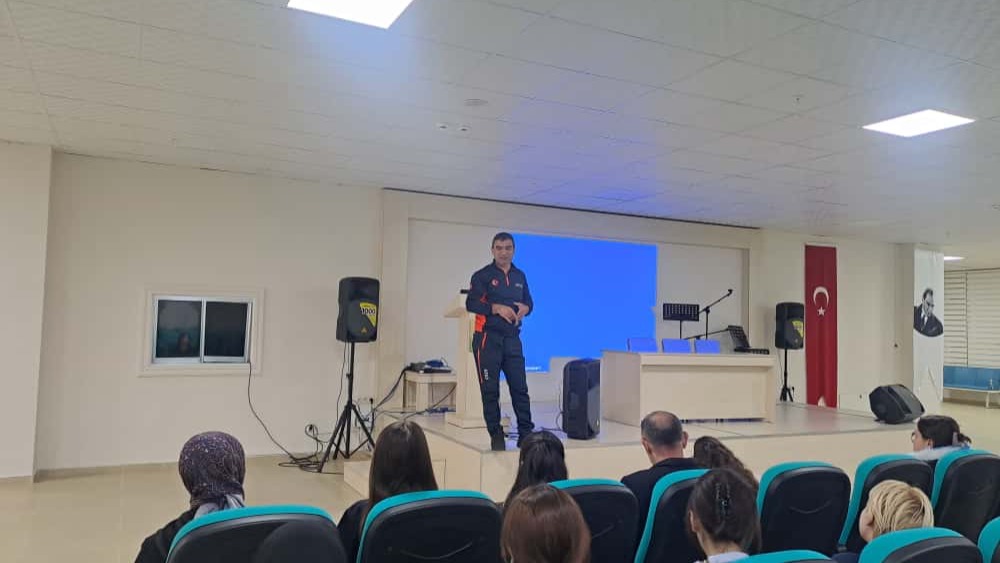 Kırşehir Afad Öncülüğünde Afet Farkındalığı Eğitimi Başladı 1