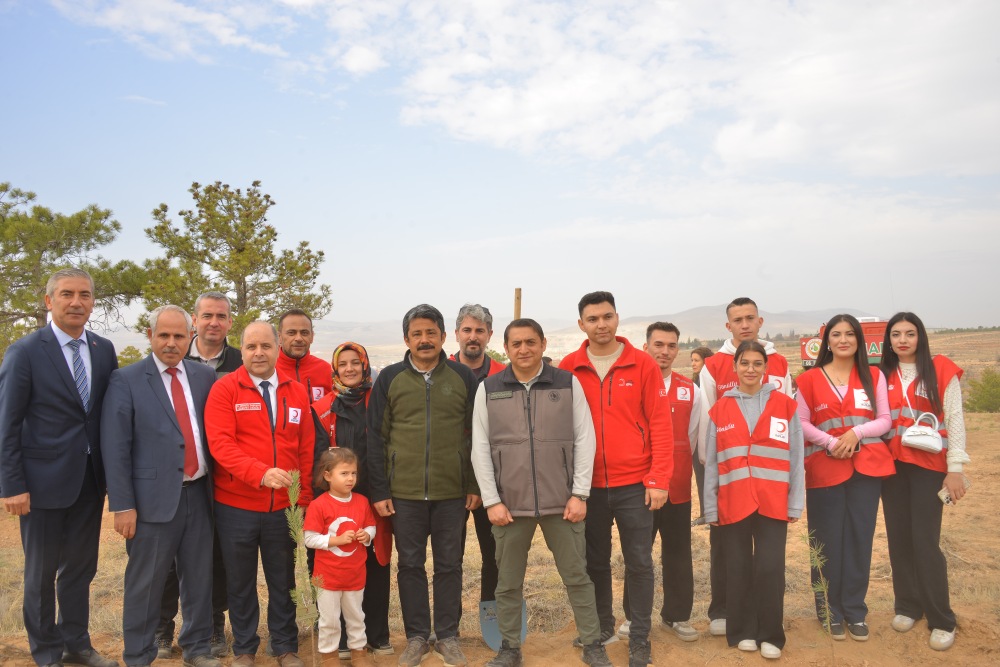 Kırşehir Ahi Evran Üniversitesi’nden 60 Bin Fidanla ‘Yeşil Kampüs’ Hamlesi1