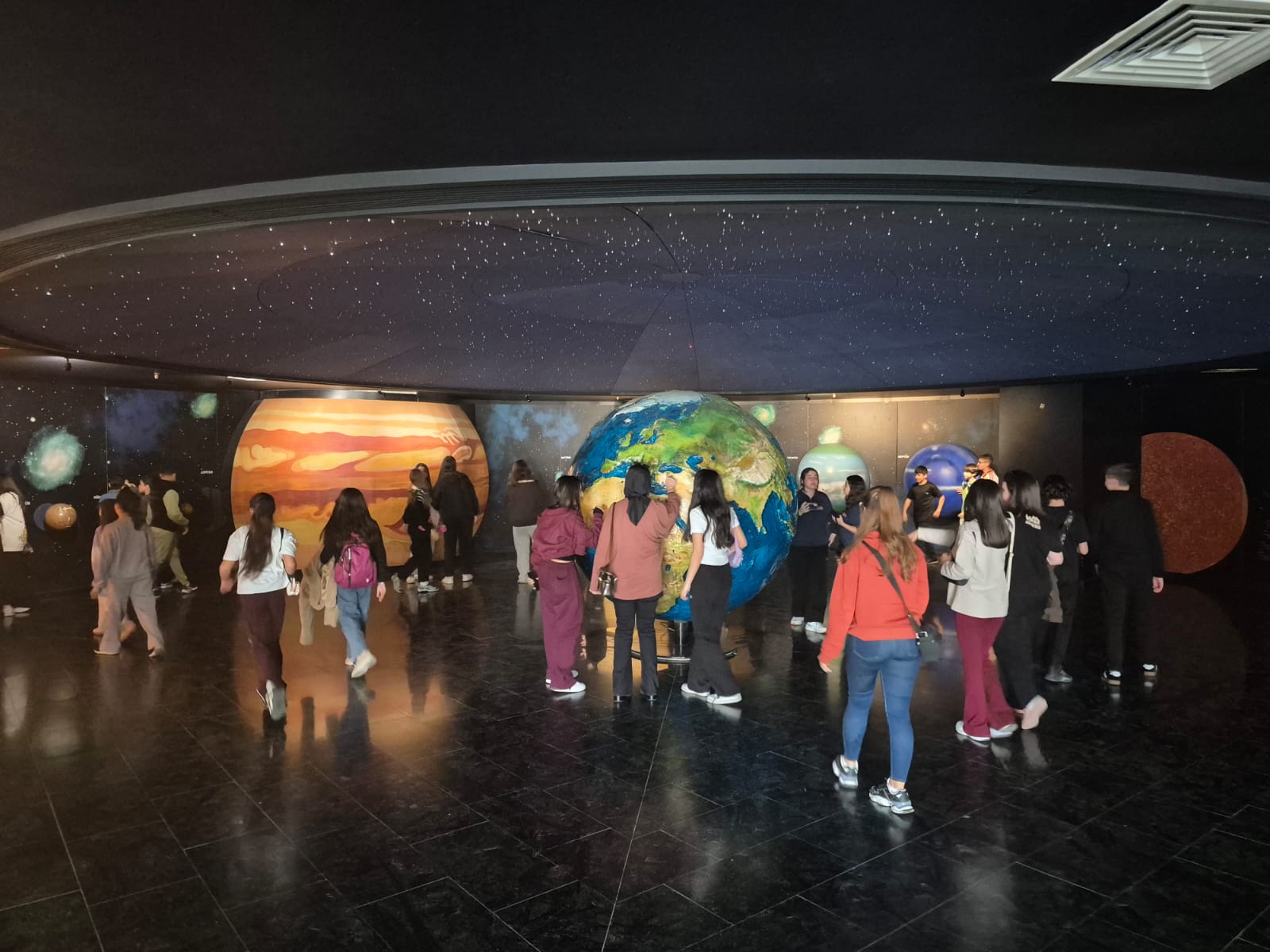 Kırşehir Bil Koleji Atamızı Andı 4