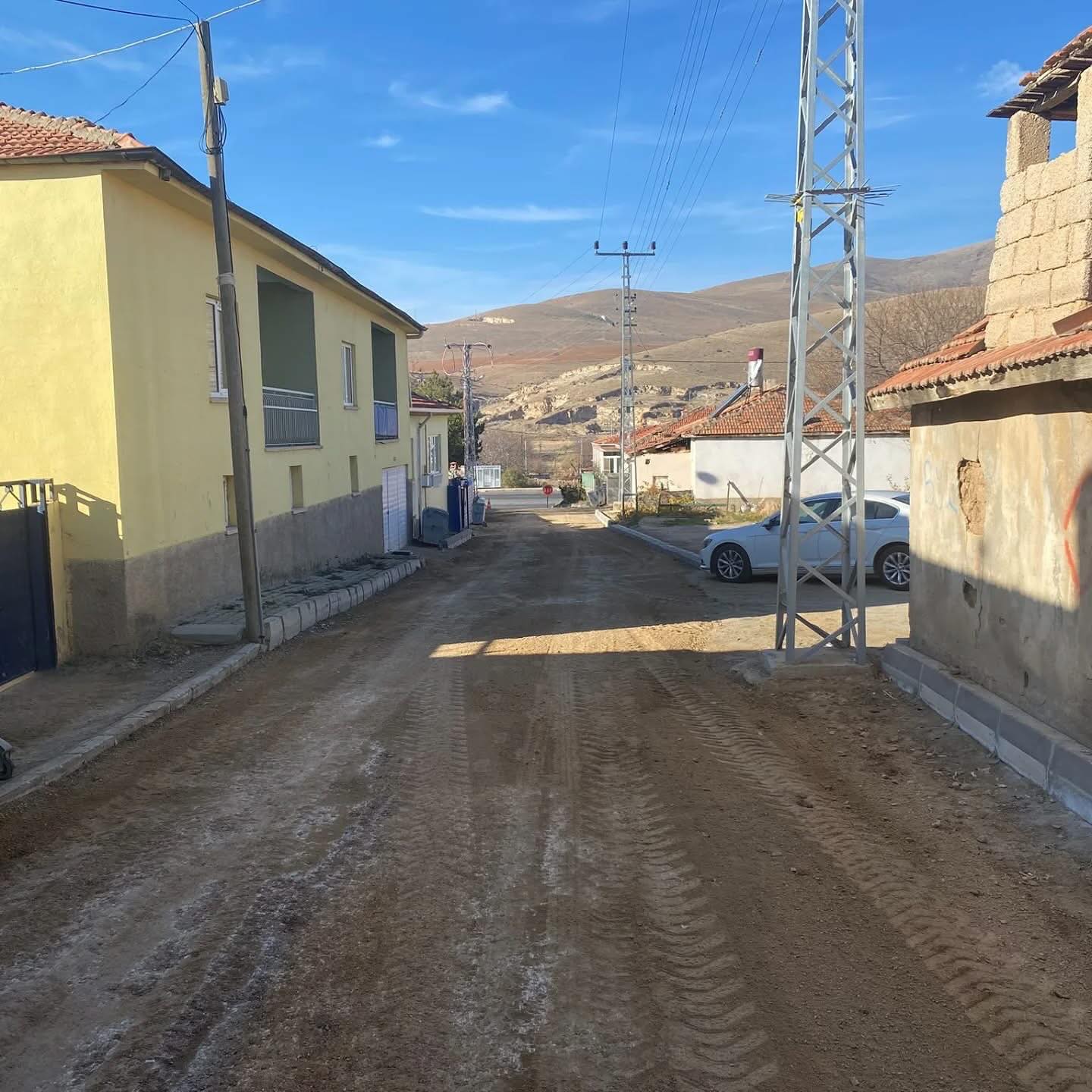 Kırşehir Özbağ’da Yol Çalışmaları Tüm Hızıyla Devam Ediyor 2