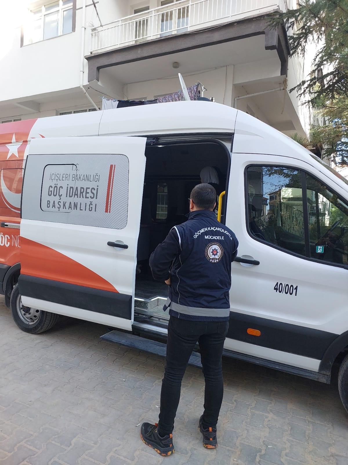 Kırşehir’de Göç Kontrolleri Mobil Araçlarla Hız Kazandı4