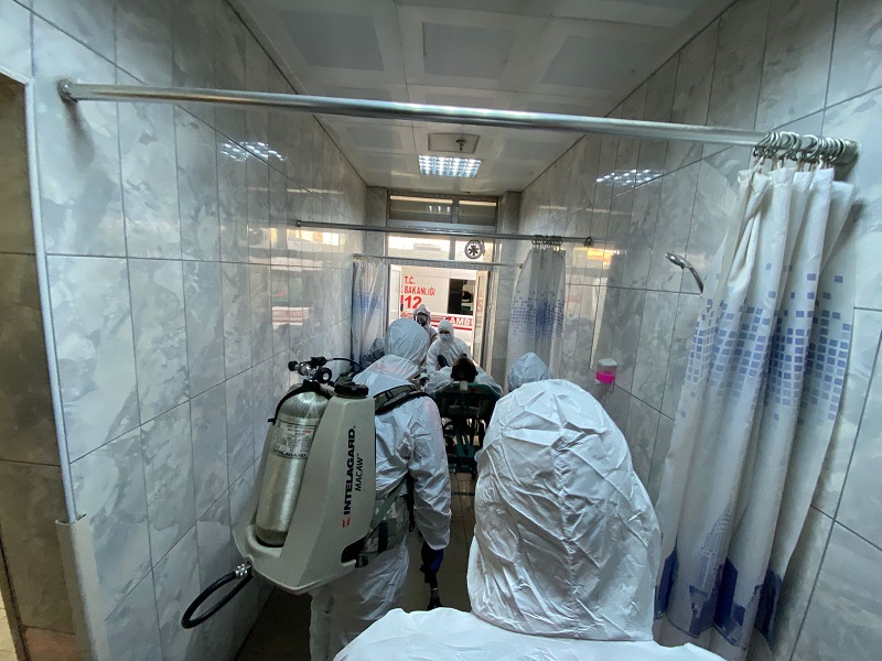 Kırşehir’de Hastane Bahçesinde Kbrn Alarmı Verildi 5