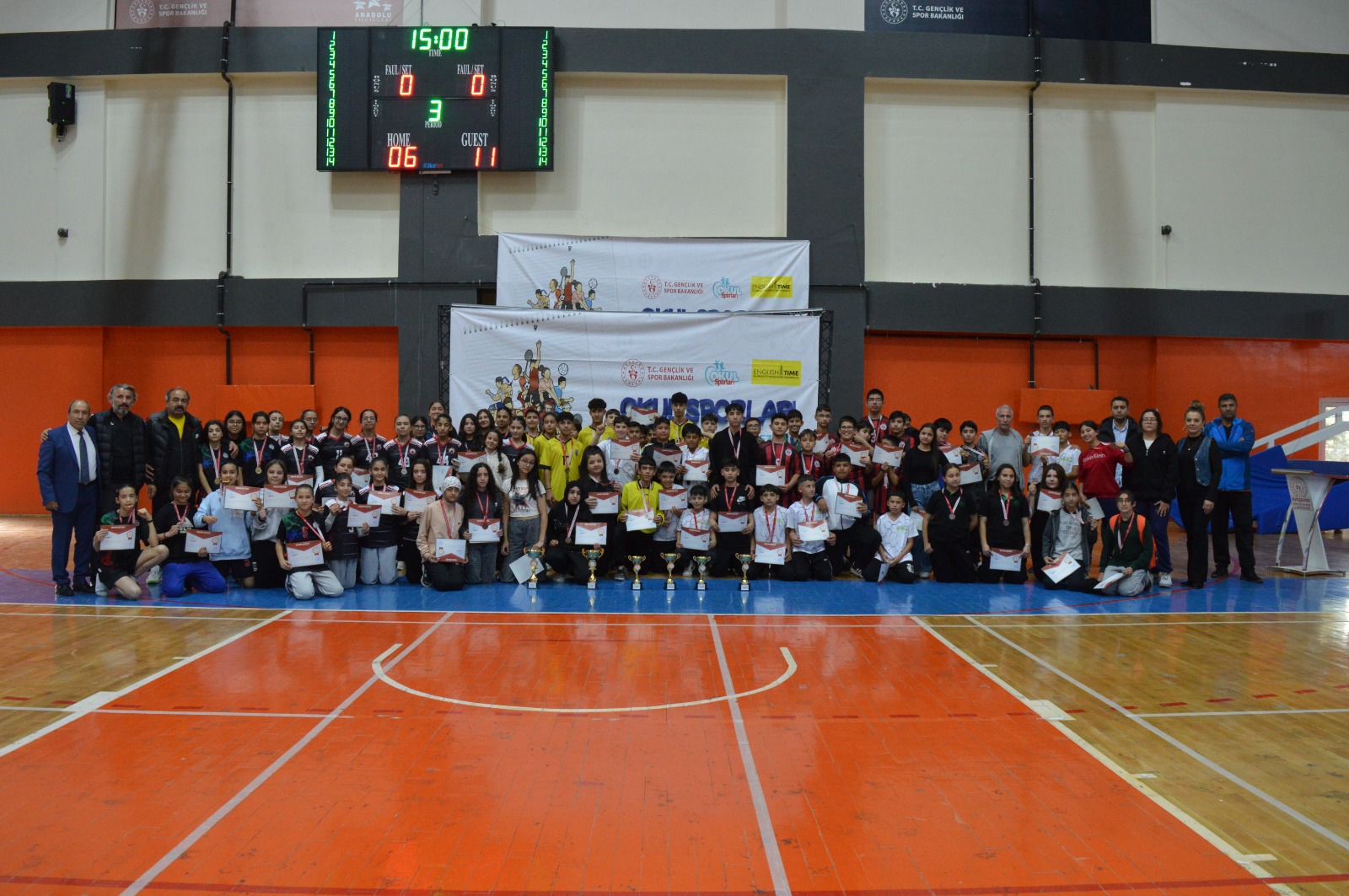 Kırşehir’de Yıldızlar Hentbol Finali Nefes Kesti 1